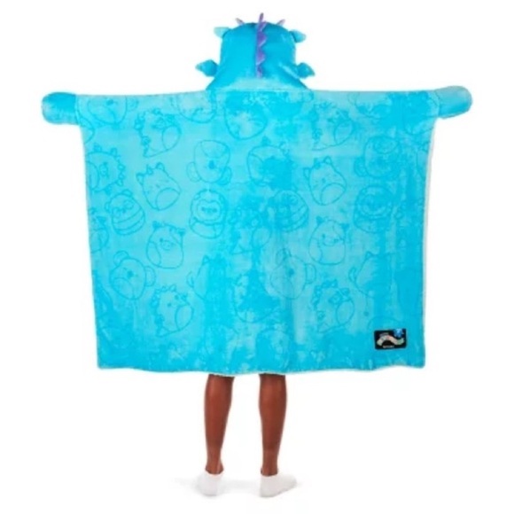 Tatiana Dragon Squishmallows Hooded Throw - Picture 8 of 10